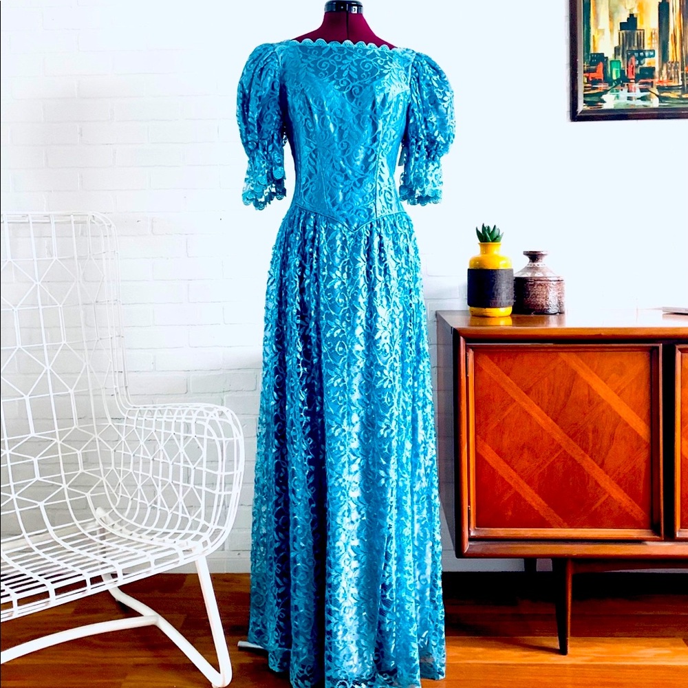 70s Lace Dress made in US by JC Penney